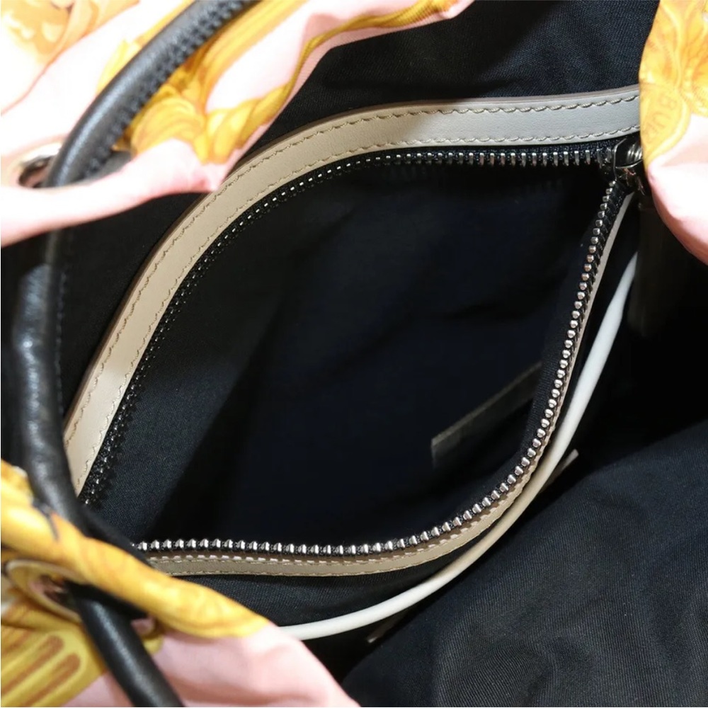 Burberry medium ruff sack silk puffer backpack. Like new. - Picture 4 of 7